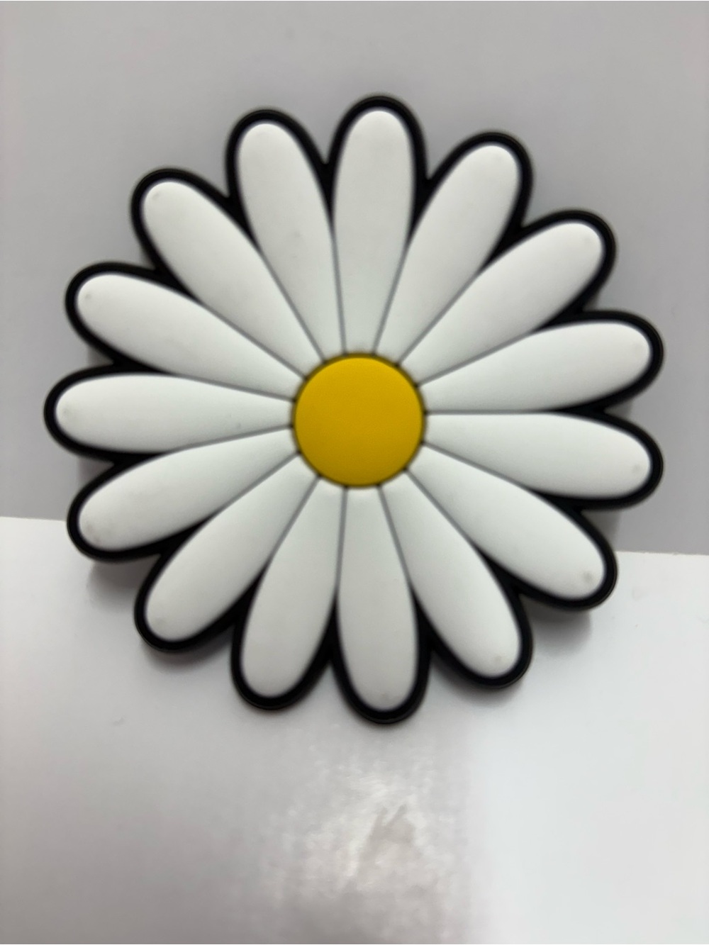 Bogg Bag Daisy Flower Charms - Picture 3 of 4